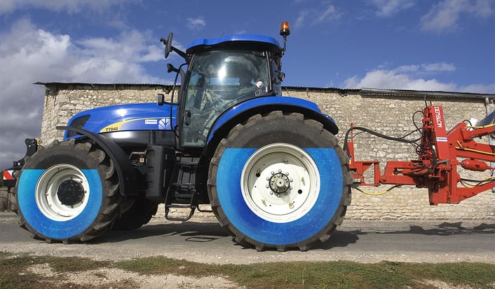 Wie lagere ich meine mit Wasser ballastierten Agrarreifen?