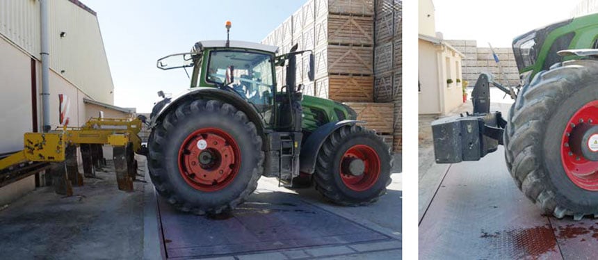 Fendt 939 mit einem 4 m breiten Tiefenlockerer und Walze