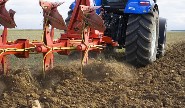 Warum sind Agrarreifen für den Bodenschutz wichtig?